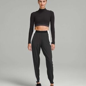 Lululemon Adapted State High-Rise Jogger: Colourblock (Size 6) in Black/White